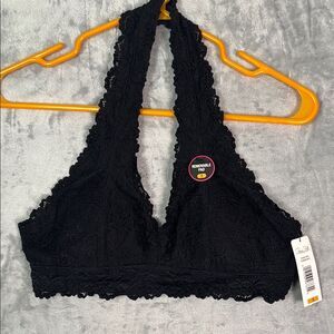 NWT New Rene Rofe Black Lace Halter Soft Cup Bra Size Small